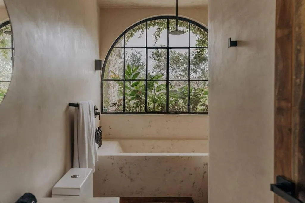 Casa Zebrina Designer Apartment Tulum
